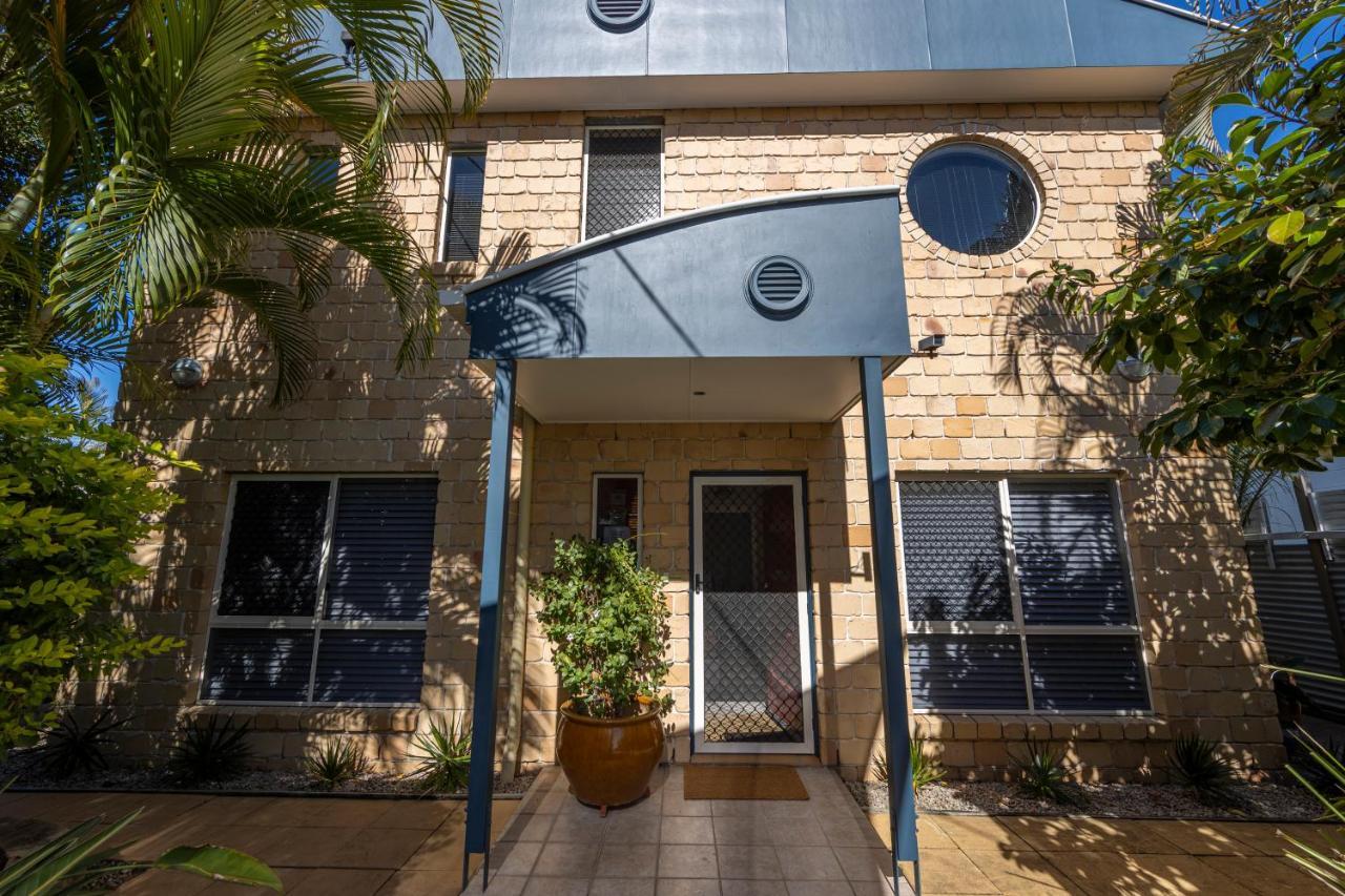 Beachhouse Bed And Breakfast Redcliffe Bagian luar foto