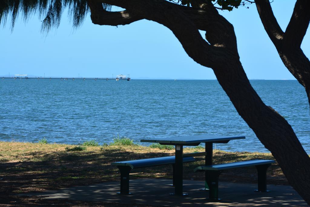 Beachhouse Bed And Breakfast Redcliffe Bagian luar foto